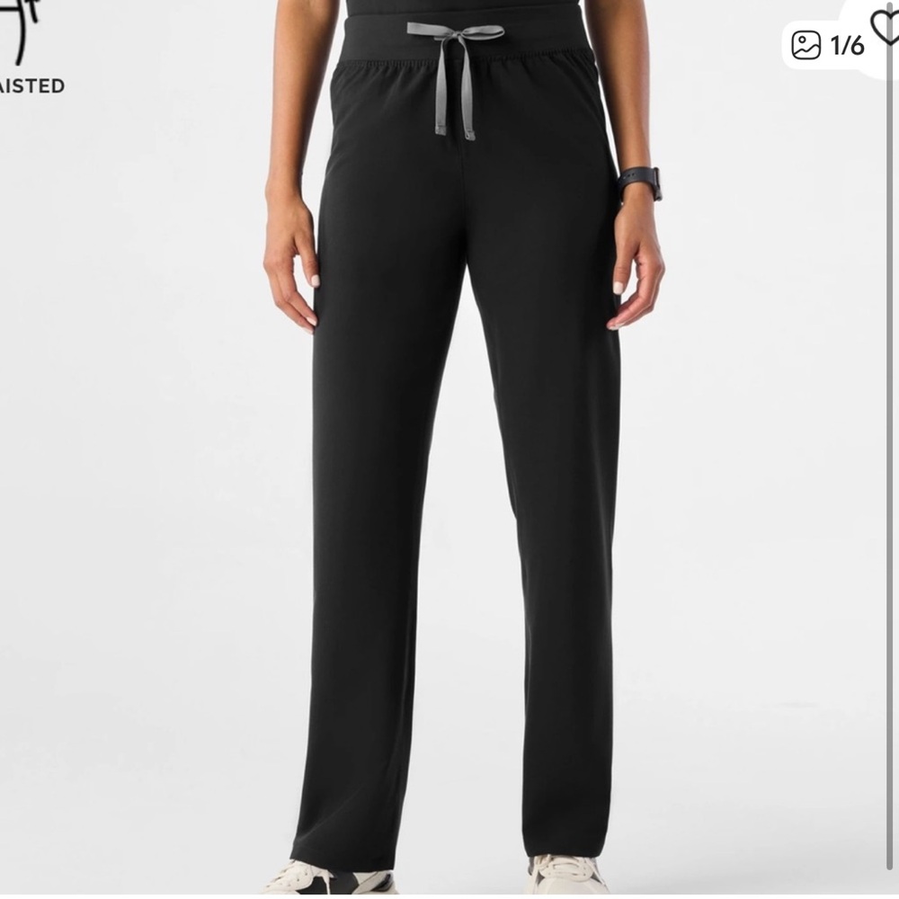 Figs High Waisted Livingston Basic
Scrub Pants